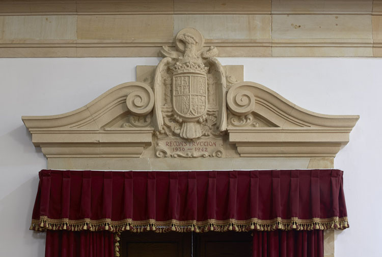 Escudo en el Paraninfo de la Universidad de Oviedo Escudo en el Paraninfo de la Universidad de Oviedo