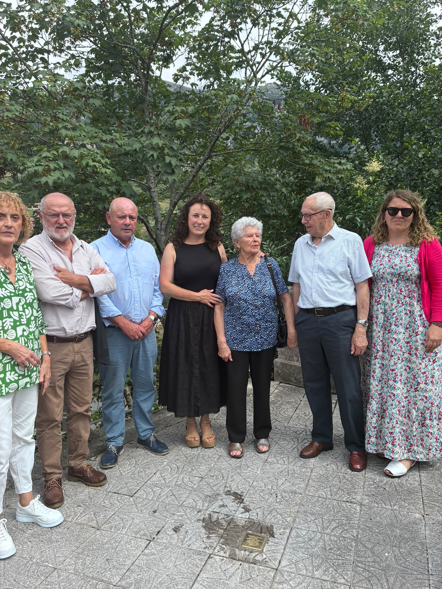 Imagen - Peñamellera Baja honra la memoria de una víctima asturiana del nazismo con la colocación de una Stolpersteine